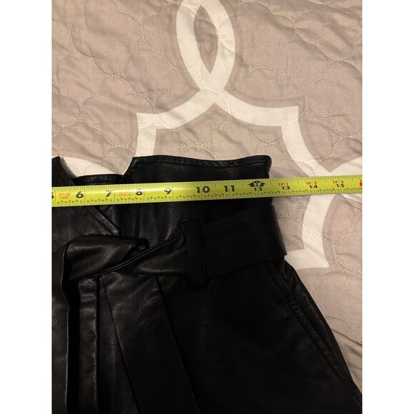 Bardot Debbie Textured Faux Leather Pants XS 4 High Waist Ankle - Picture 8 of 10